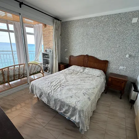 Nuria Apartment *